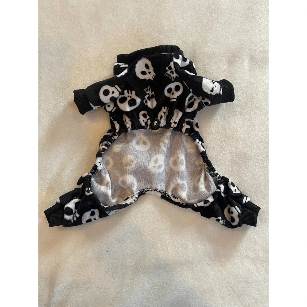 CuteBone Dog Pajamas XS Black White Skull Fleece Pet Jumpsuit Halloween Soft PJs - Picture 2 of 7